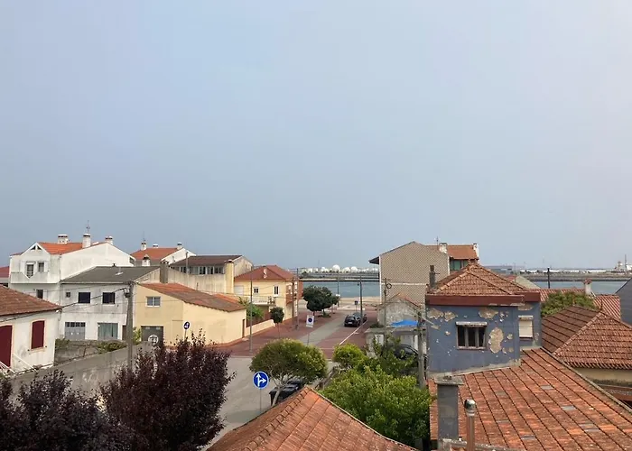 Apartment Gago Coutinho *